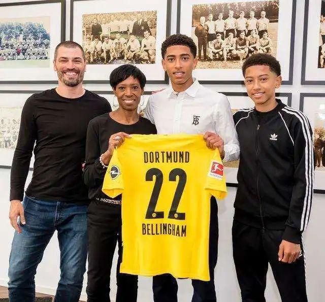 高光时刻巩 高光时刻巩